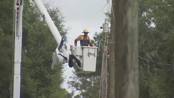 Crews assess power outages in Marion County following Hurricane Idalia