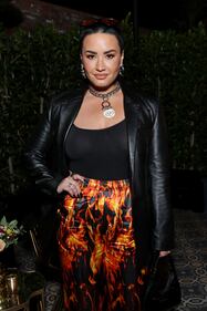 LOS ANGELES, CALIFORNIA - FEBRUARY 11: Demi Lovato attends the KLUTCH Sports Group x UTA Dinner Presented by Snapchat at Beauty & Essex on February 11, 2022 in Los Angeles, California. (Photo by Amy Sussman/Getty Images for KLUTCH Sports Group)