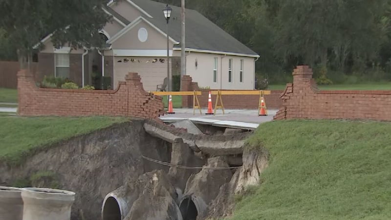 21 Eustis homes evacuated after partial bridge collapse Thursday night