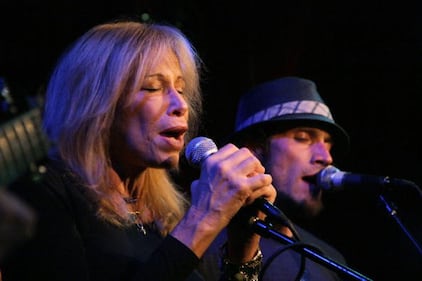 Carly Simon
