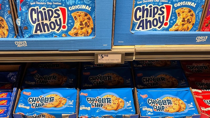 Oreo, Chips Ahoy maker sues Aldi over packaging