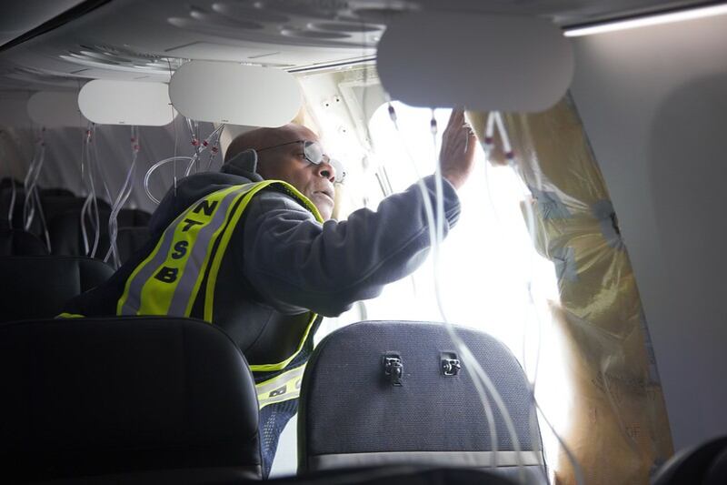 NTSB investigators on Alaska Flight 1282