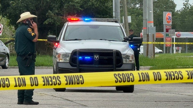 Polk County deputy shoots at alleged gang member accused of injuring multiple people while fleeing