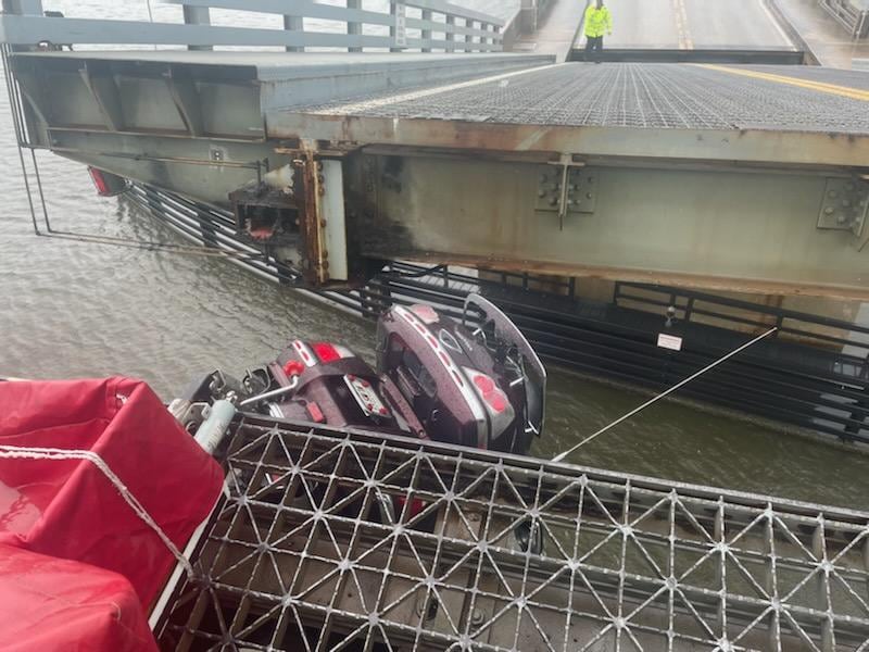 Daytona Beach’s Main Street Bridge is closed do to a traffic accident