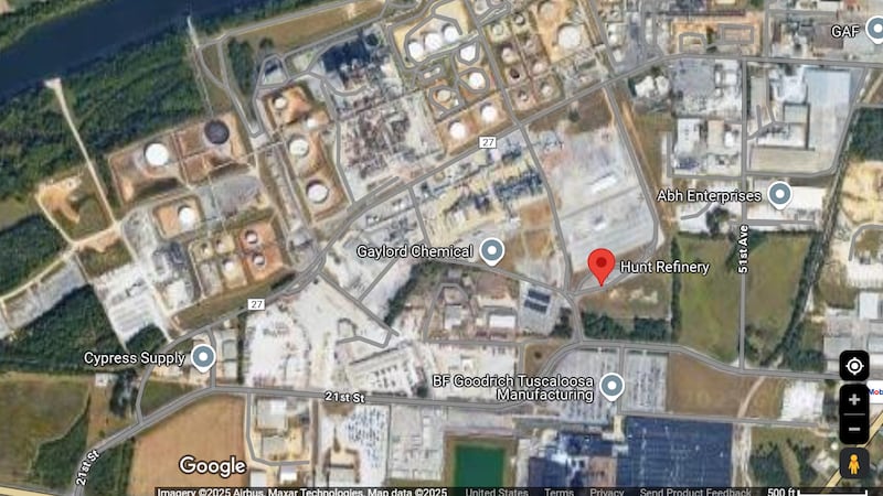 Fire reported at Hunt Oil refinery in Tuscaloosa, Alabama