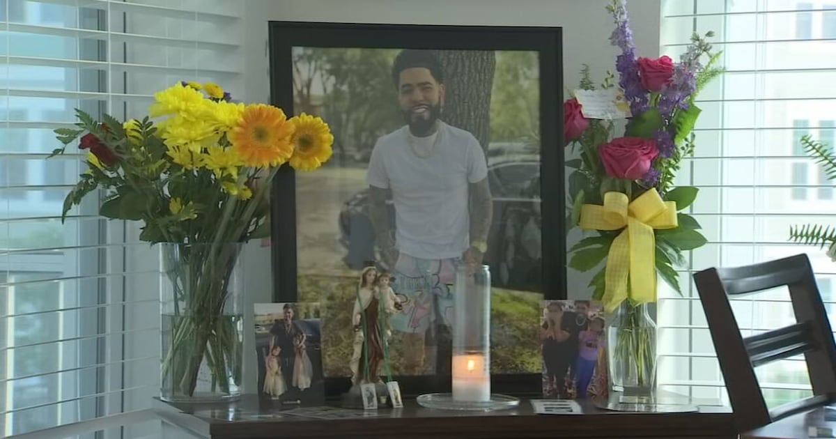 Woman claims justice denied in brother's death, blames State Attorney's Office