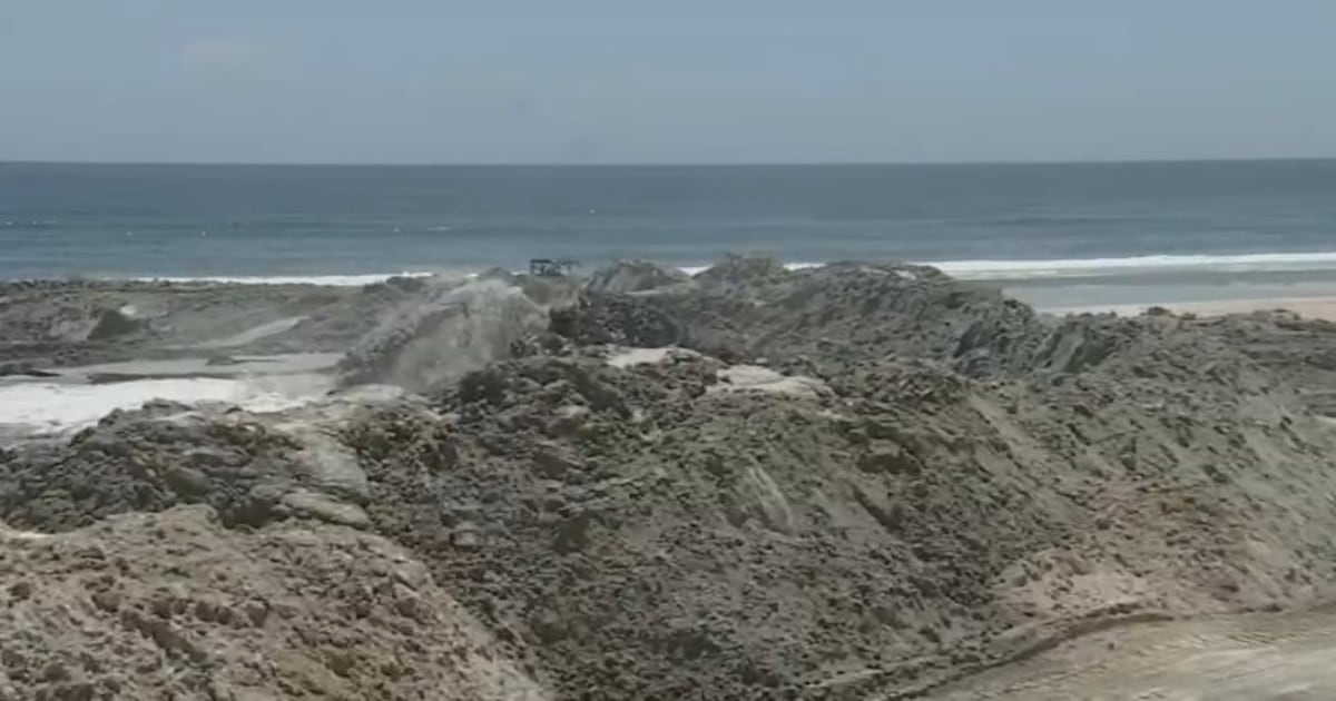 Black sludge from dredging project raises beach safety concerns in Ponce Inlet