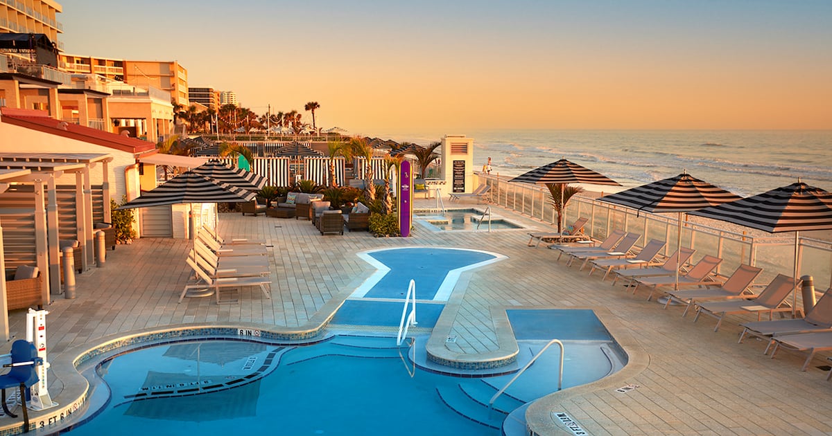 Central Florida heatwave brings surge in bookings for Daytona Beach hotel