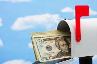 Here's why you should never send cash in the mail