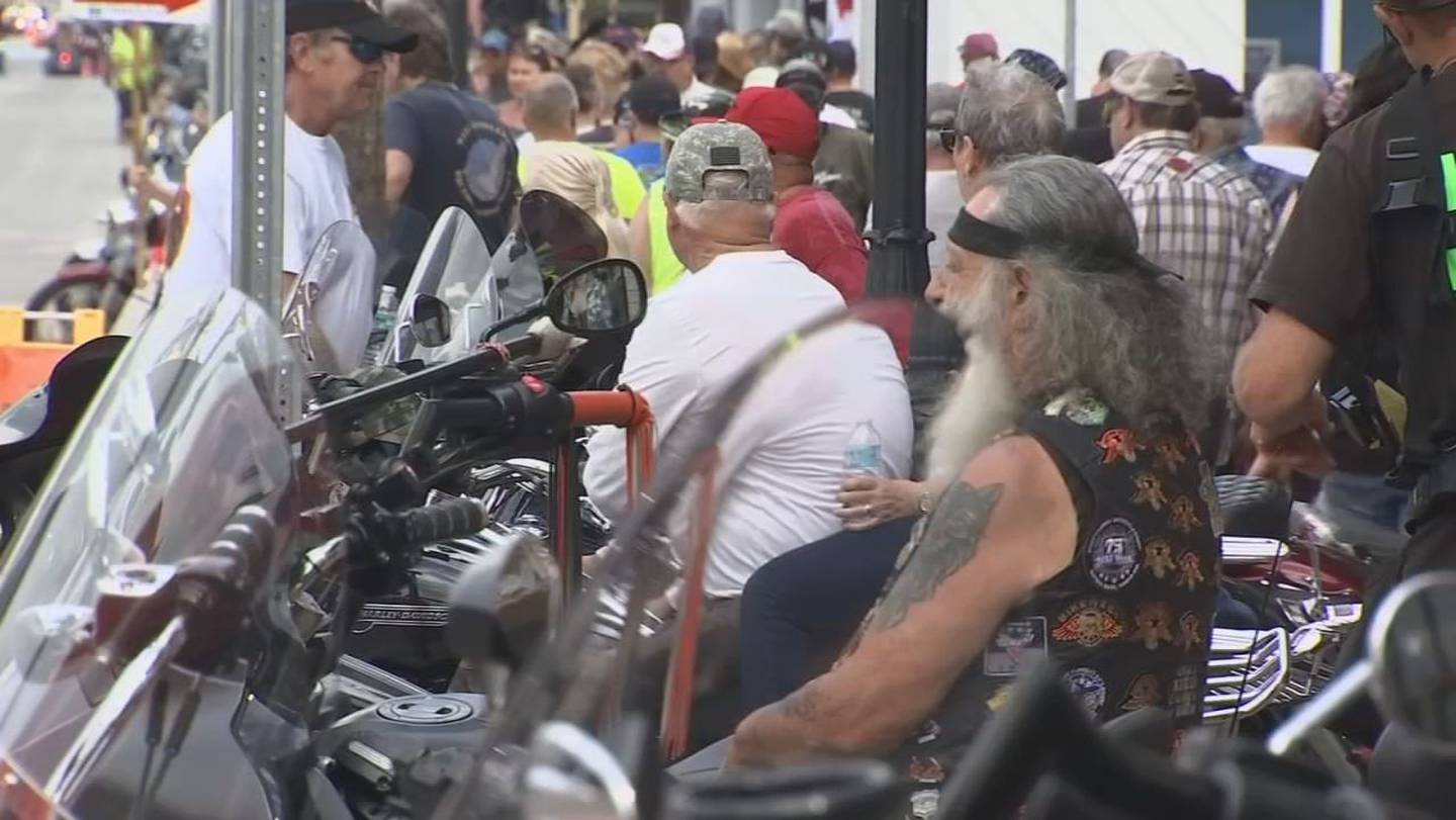 Crowds roll in for what’s expected to be busiest postpandemic Bike