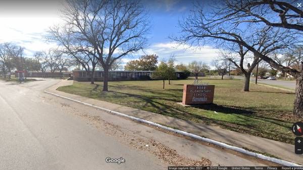 Robb Elementary shooting: Texas governor says 14 students, 1 teacher killed 